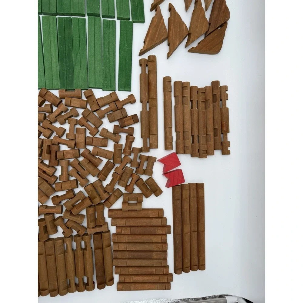 Tumble Tree Timbers Building Set 300 Pieces Maxim Enterprises 2018
